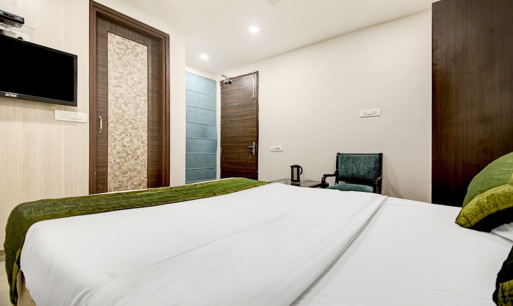 Economy Single Room, Non Smoking photo 3