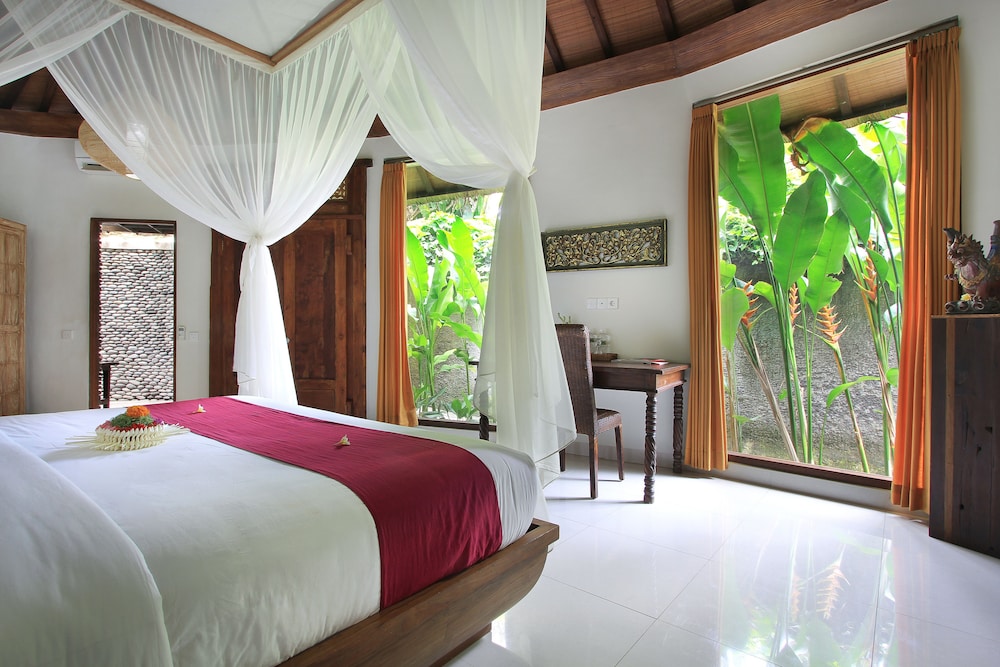 Luxury Villa, 2 Bedrooms photo 2