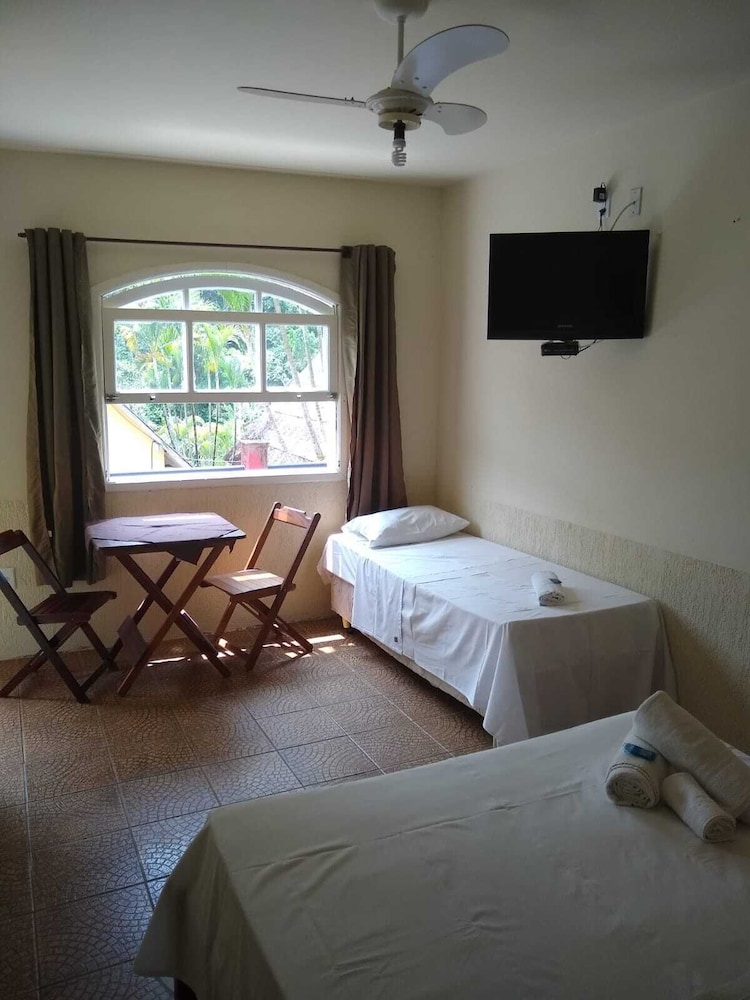 Triple Room, Multiple Beds photo 1