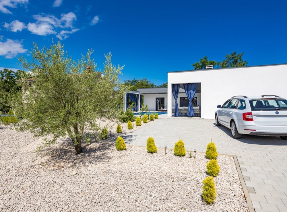Villa (Villa With Private Pool)
