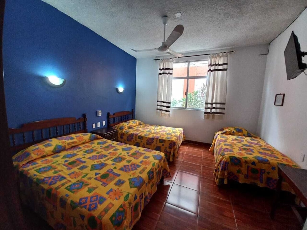 Basic Triple Room