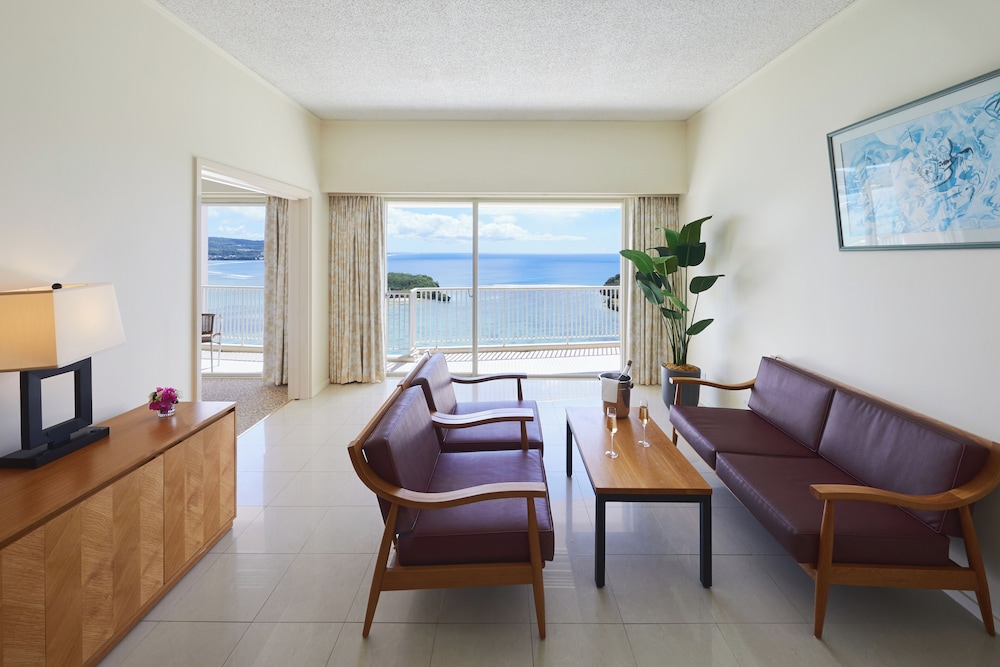 Suite Ocean Front 2 Double Beds