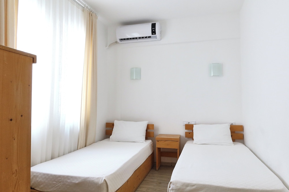 Standard Room photo 3