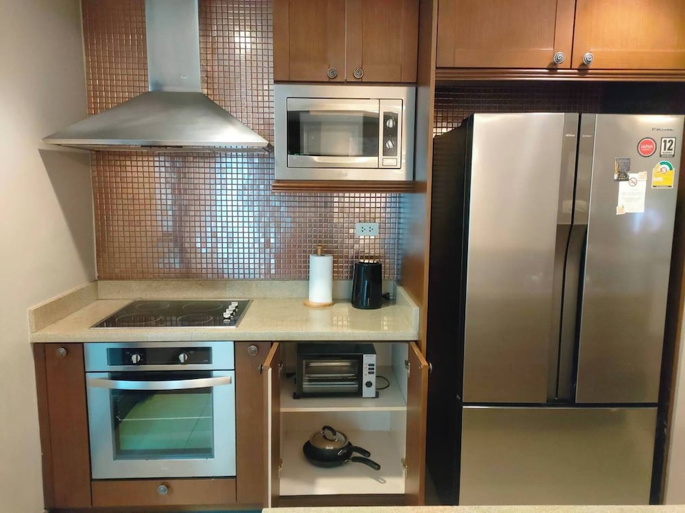 Condo, 3 Bedrooms, Accessible