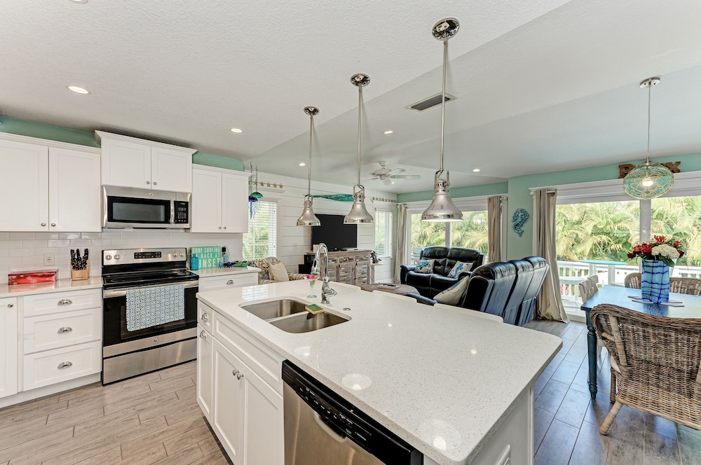 Townhome, 3 Bedrooms photo 3