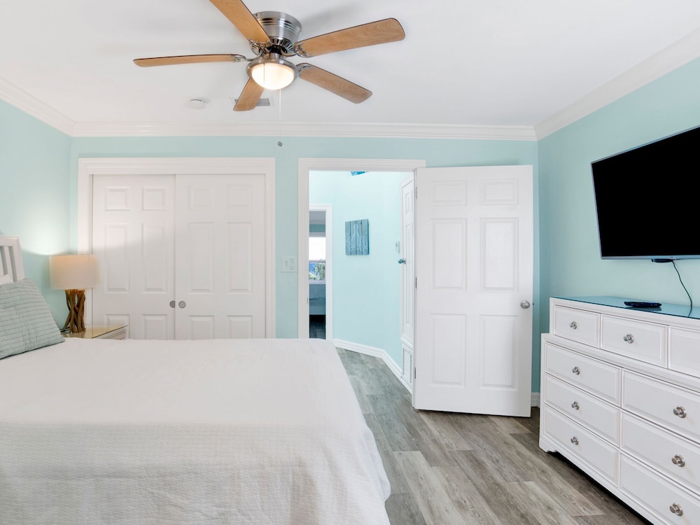 Condo, Multiple Beds, Balcony, Beach View (#6) photo 1