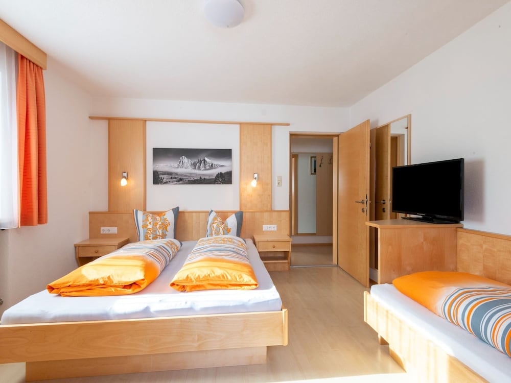 Comfort Apartment, 3 Bedrooms photo 1