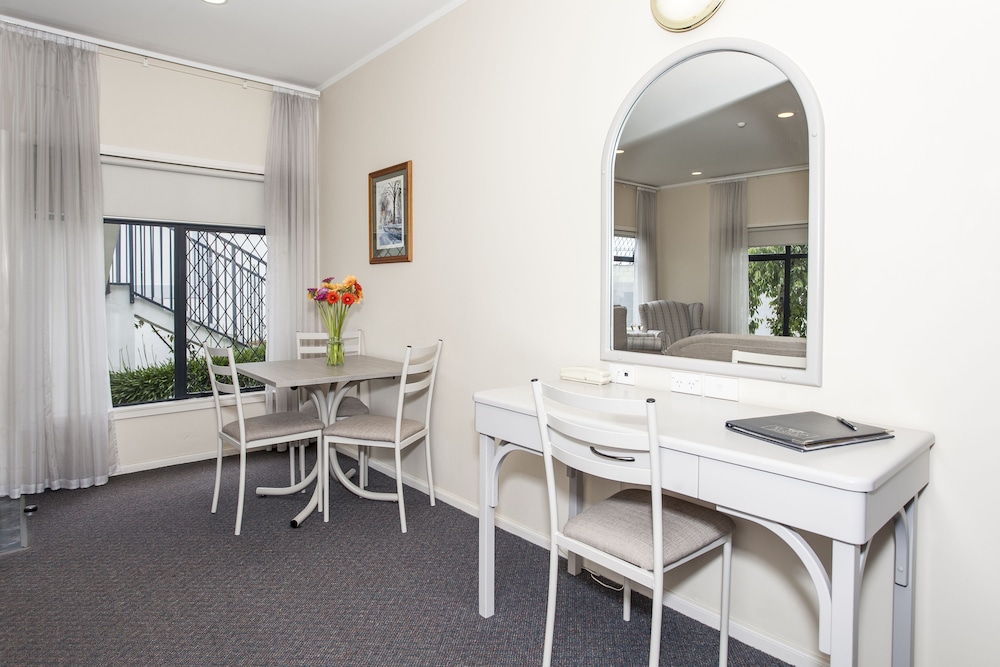 Two Bedroom Suite photo 3
