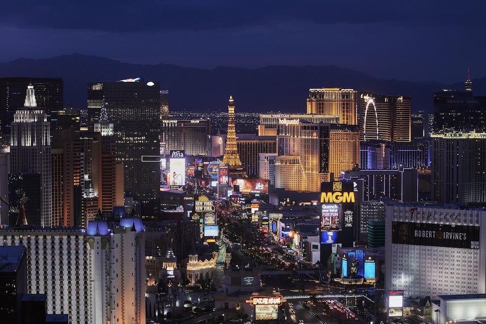 Panoramic Suite (sunrise View)