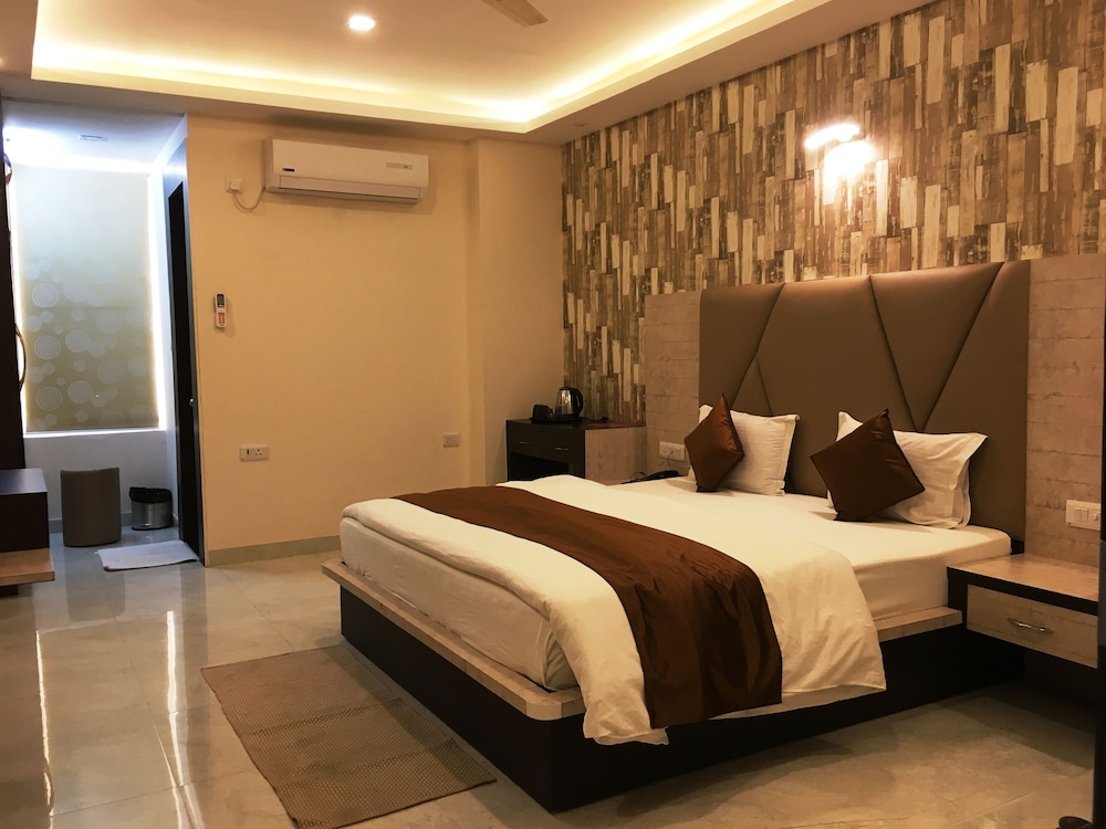 Executive Room photo 1