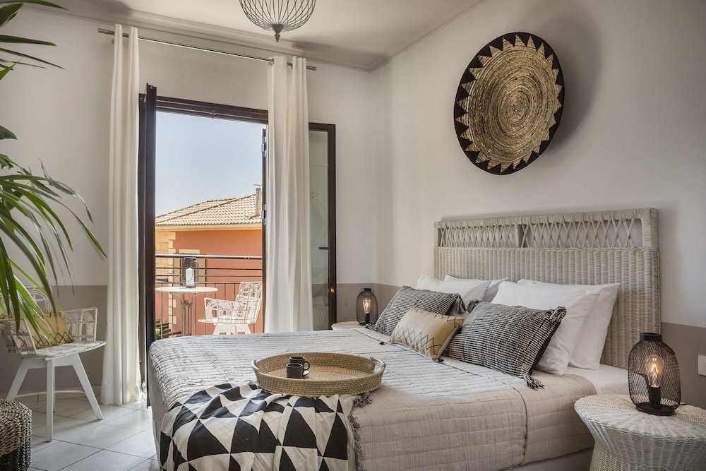 Deluxe Room with Garden View