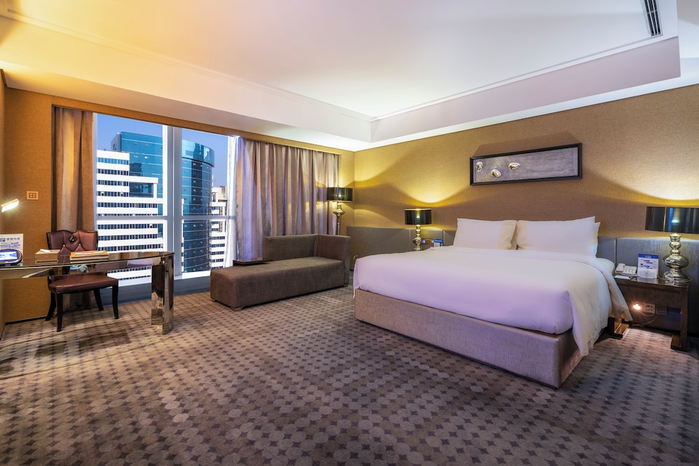 Superior King Room (Fashion Style Room)