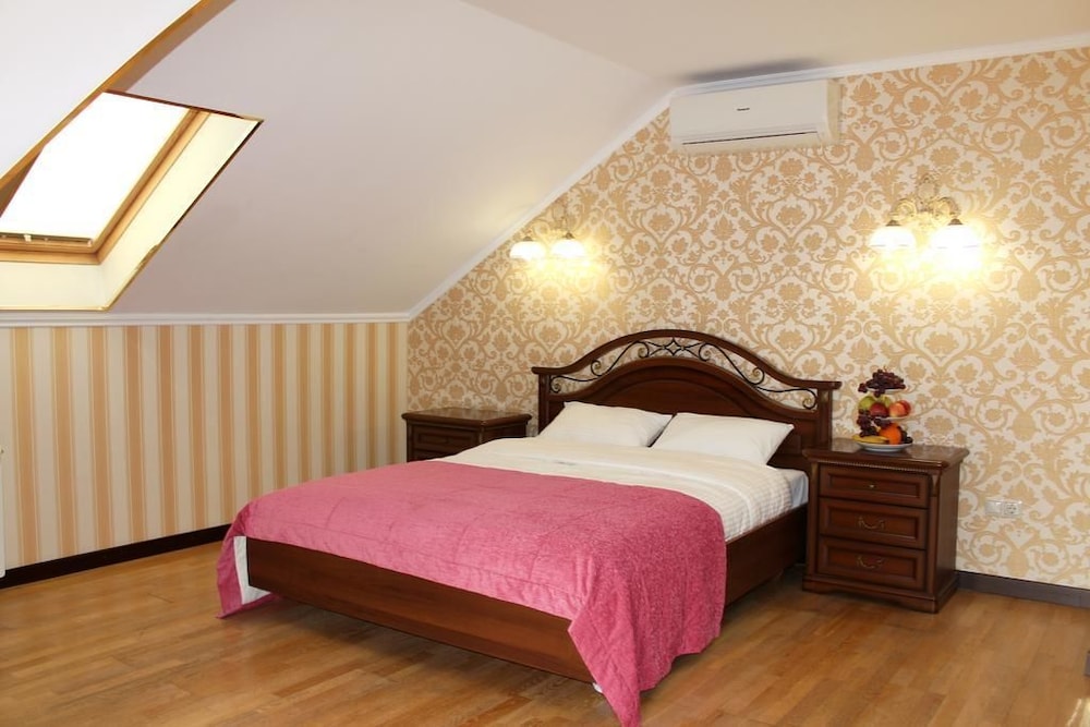 Standard Double Or Twin Room photo 2