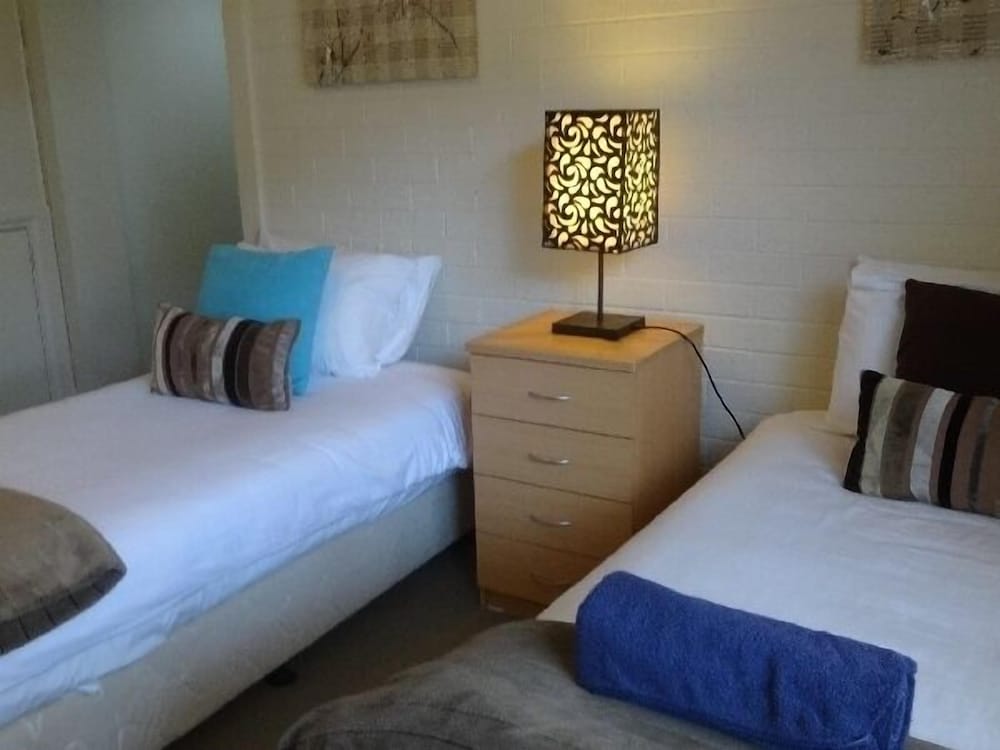 Townhome, 3 Bedrooms photo 3