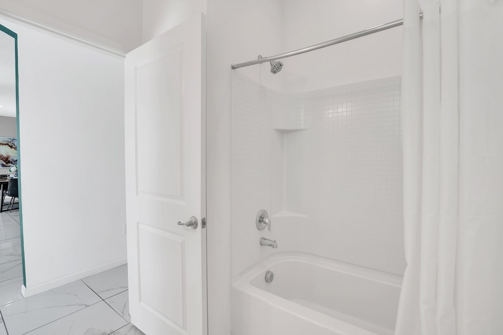Luxury Home at Sonoma 9 En-suites Son102, Photo 61