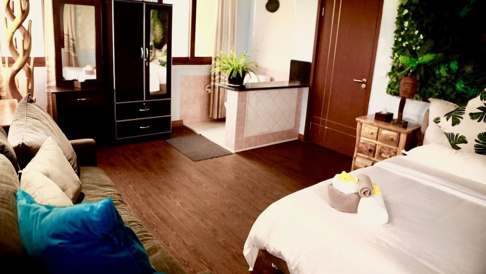 Economy Room (Palm) photo 3