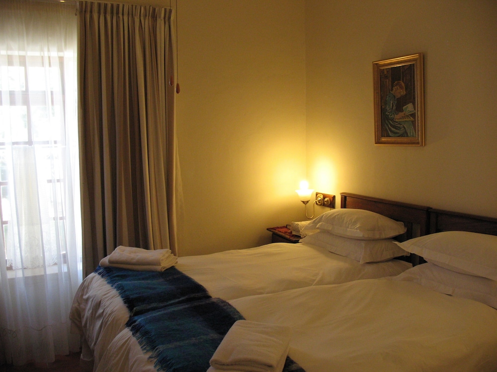 Comfort Cottage, 1 Bedroom (5B Bell Street) photo 2