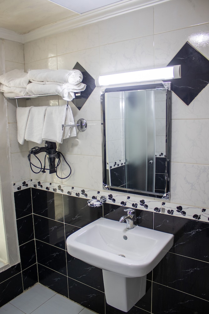Junior Suite - Photo 7