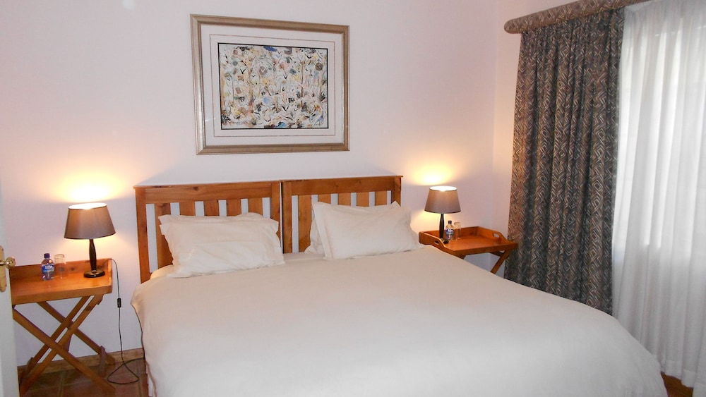 Self Catering apartment 2 guest photo 1