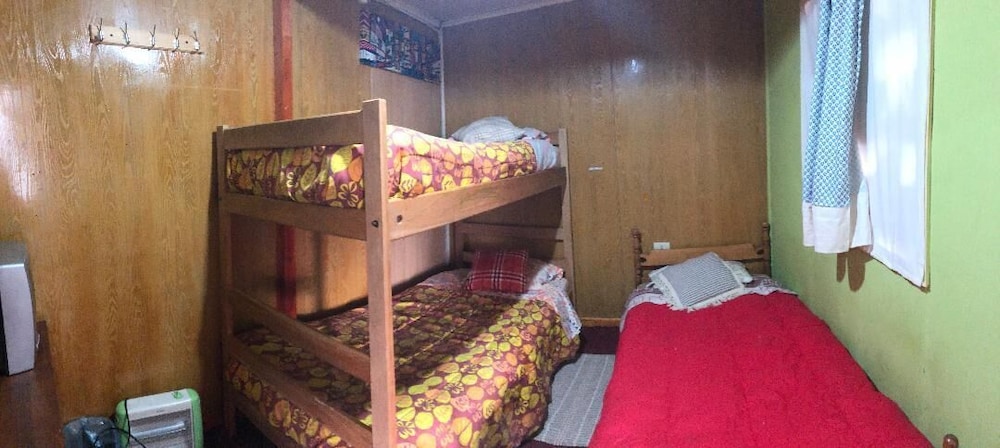 Basic Room, Multiple Beds photo 2