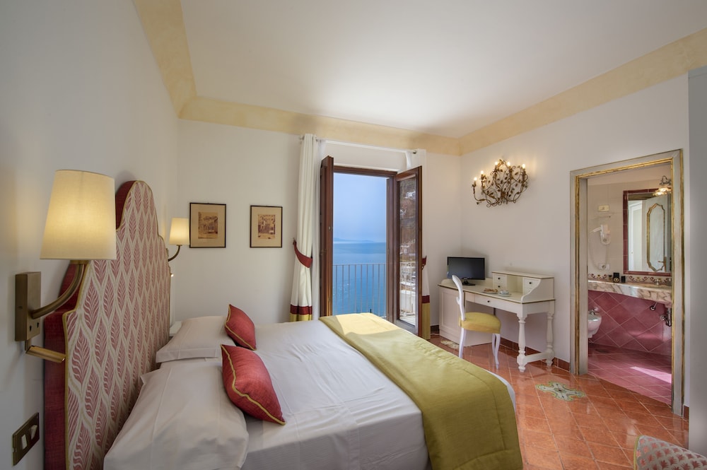 Standard Double Room, Sea View (French Balcony)