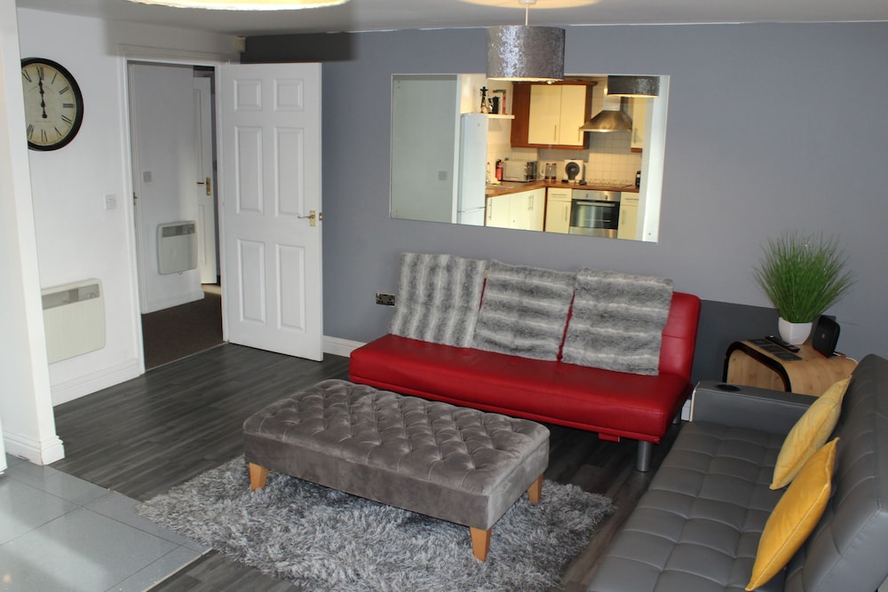 Family Apartment, 2 Bedrooms photo 2