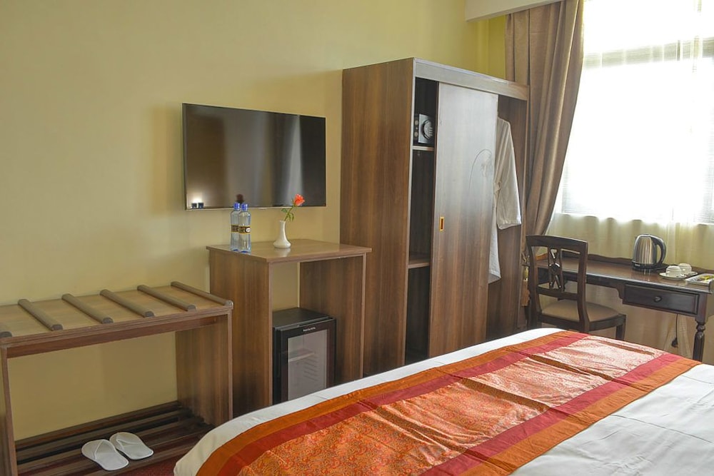 Standard Double Room photo 3