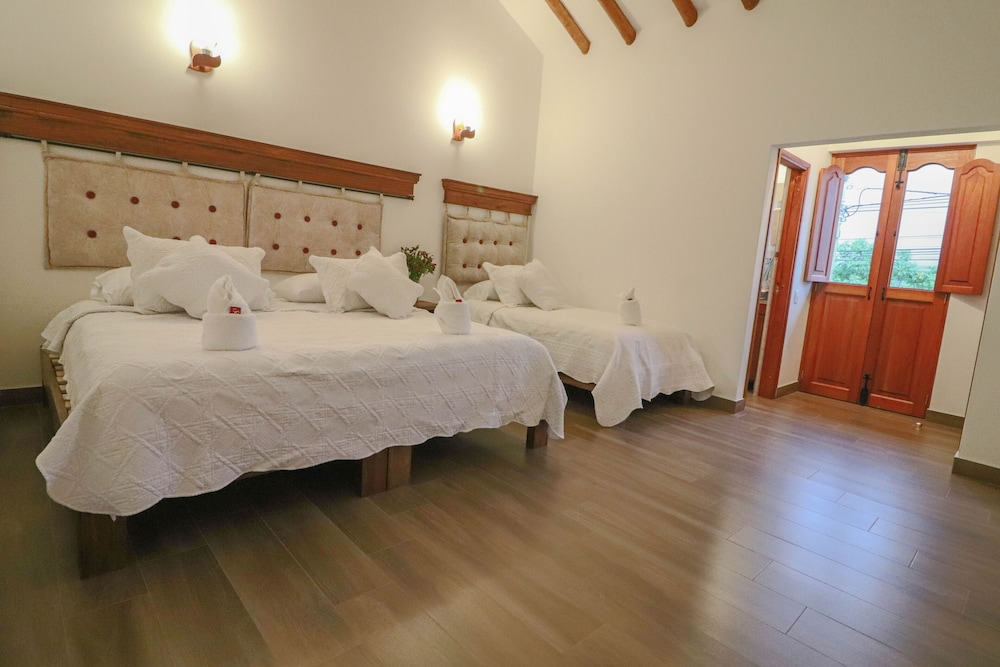 Standard Triple Room - Photo 1