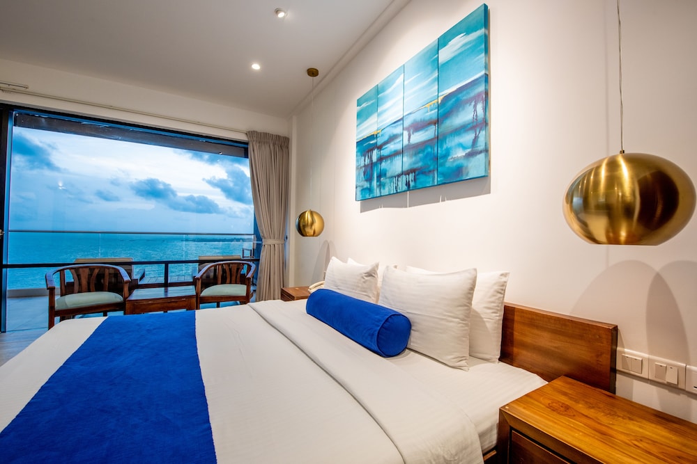 Deluxe Double Room, 1 Double Bed, Ocean View - Photo 3