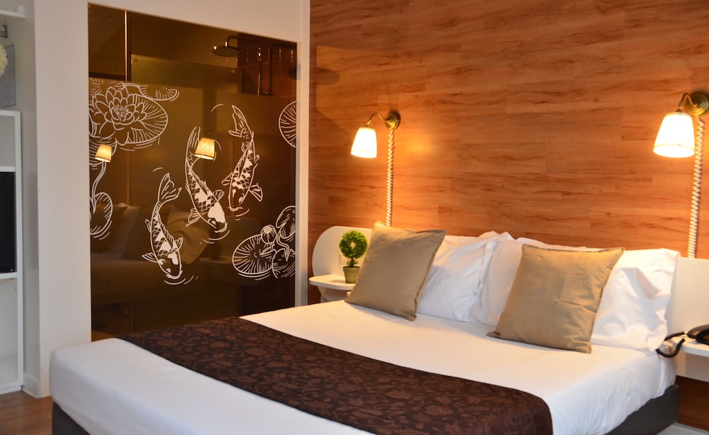 Superior Double or Twin Room - Photo 5
