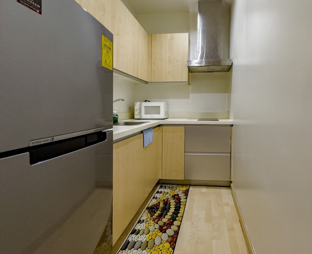 Basic Apartment, 1 Bedroom, Balcony, City View photo 3