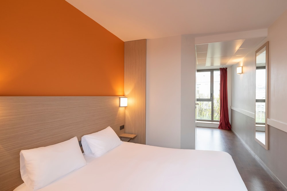 Standard Room, 1 Double Bed photo 2
