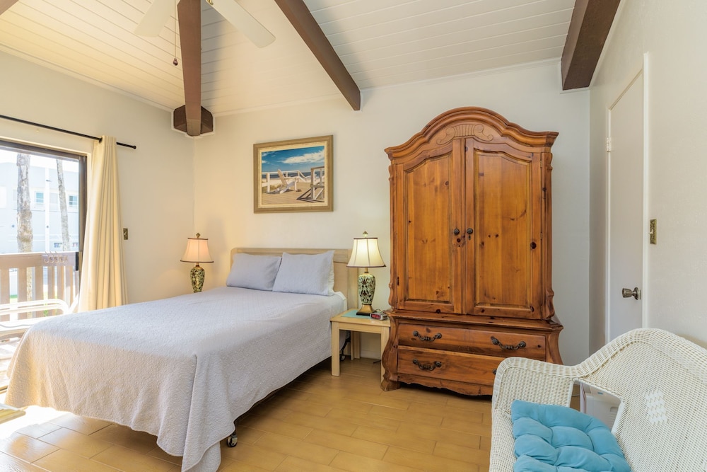 Standard Condo, 1 Queen Bed with Sofa bed, Balcony, Resort View photo 2