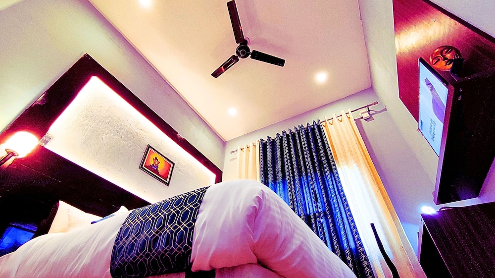 Economy Room photo 3