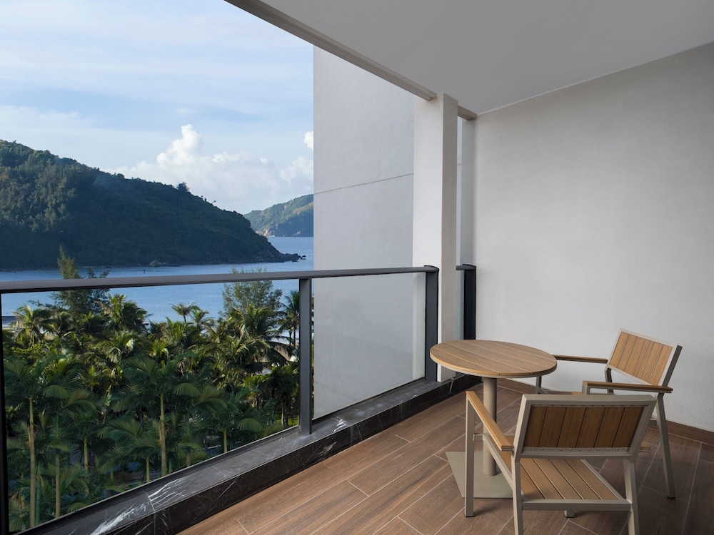 Standard Room, 2 Double Beds, Sea View (Furnished Balcony)