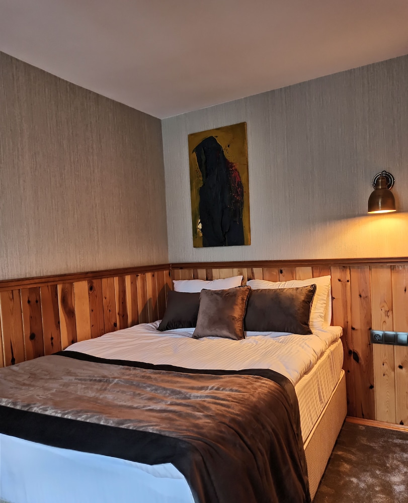 Junior Room
