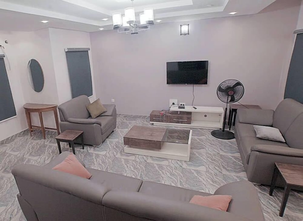 Deluxe Apartment photo 2