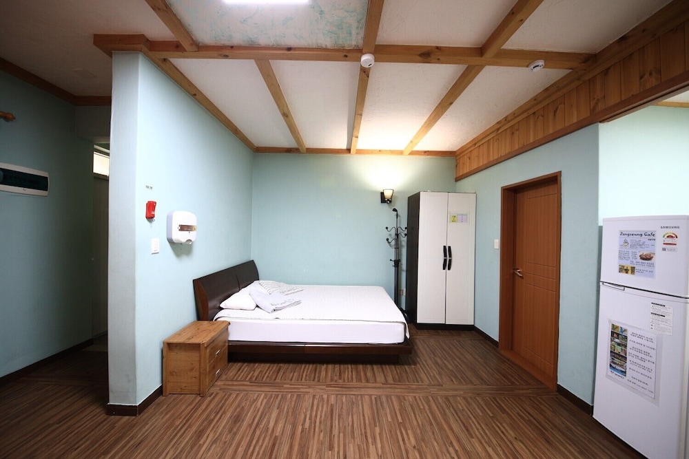 Room (I Windsor 5) photo 3
