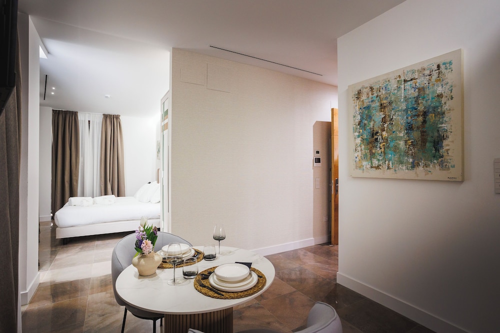 Estudio de lujo, 1 habitación, balcón