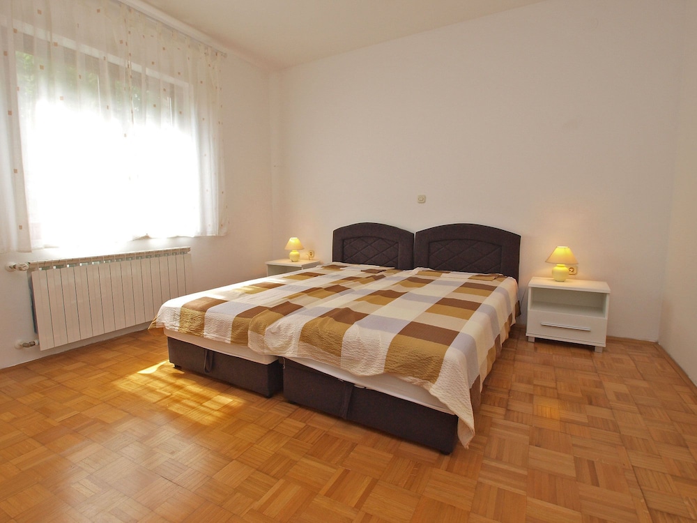 Standard Apartment, 1 Bedroom (21/18)