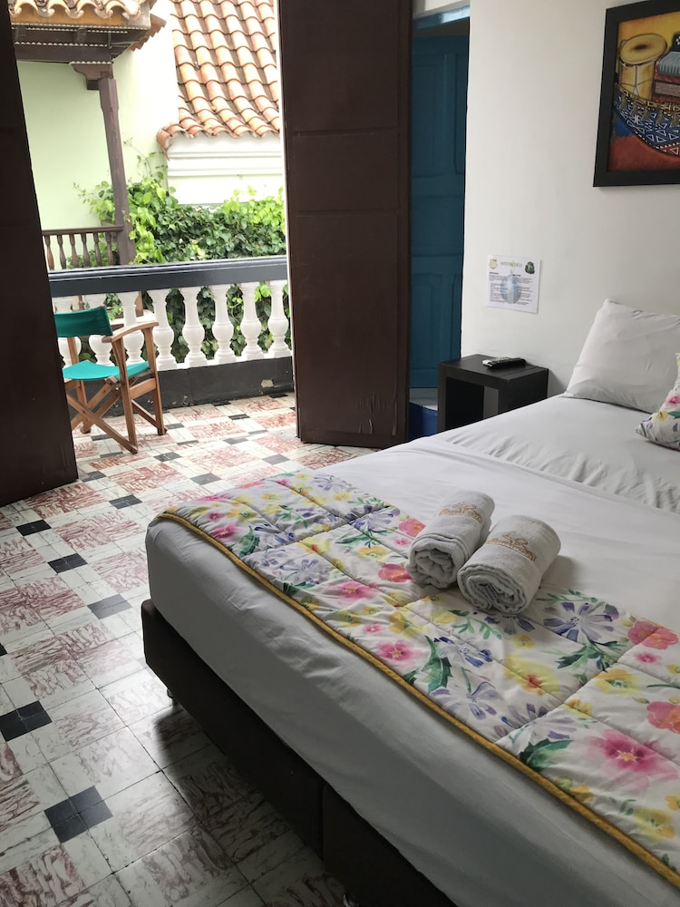 Deluxe Double Room, 1 Queen Bed, Non Smoking photo 1