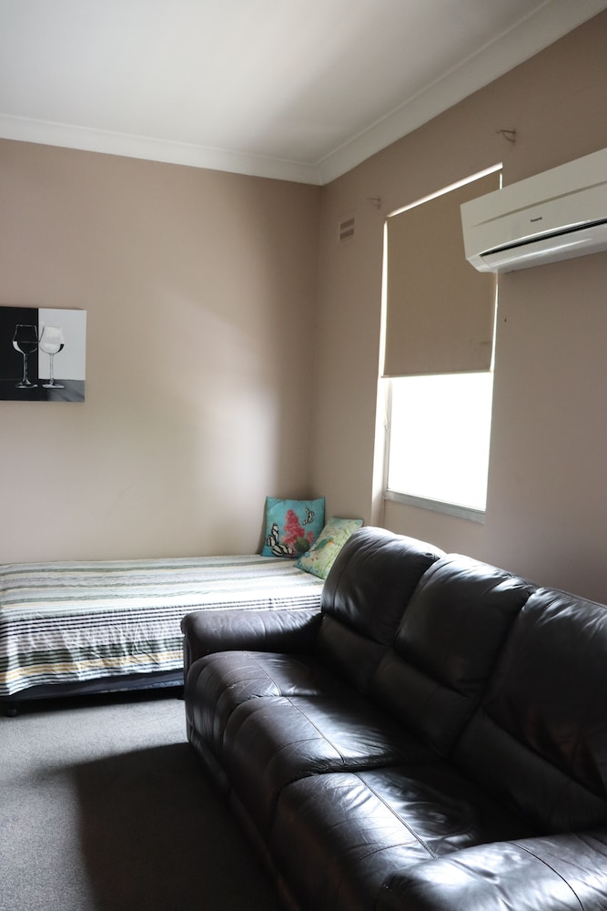 Apartment photo 3