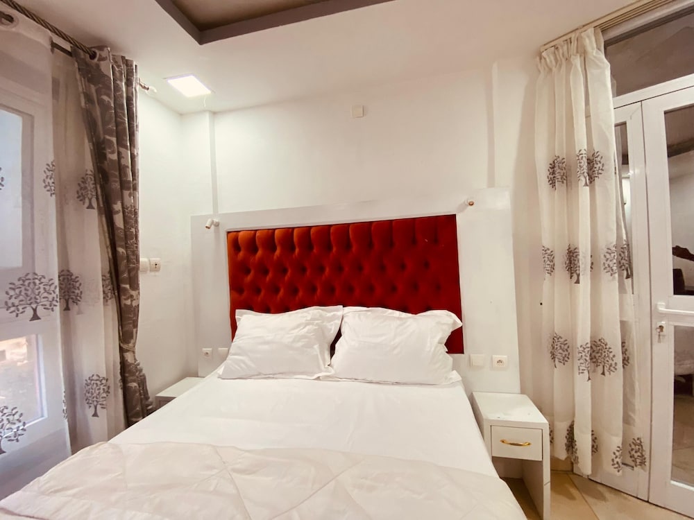 Family Apartment, 2 Bedrooms photo 2