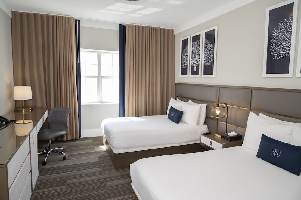 Deluxe Double Room, 2 Double Beds - Photo 3