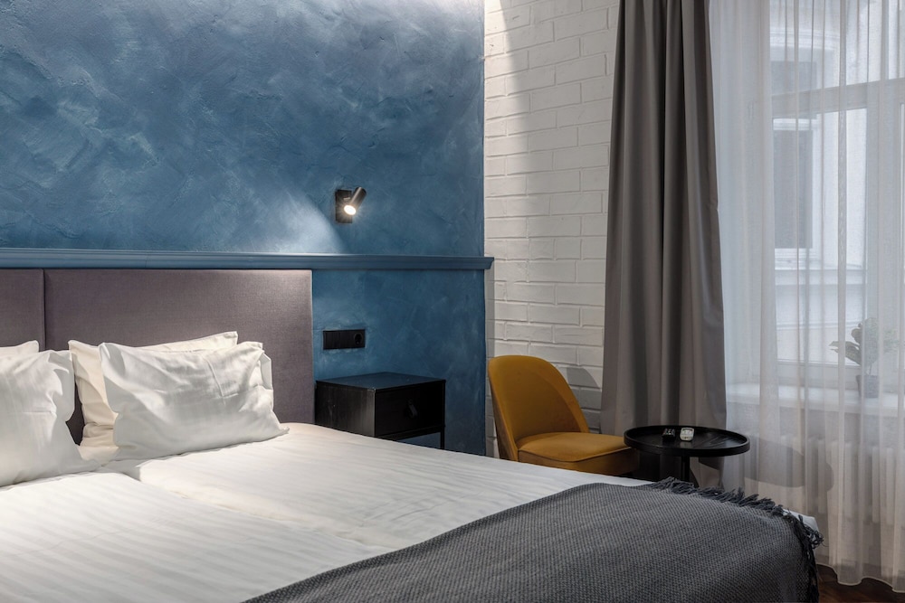 Standard Double Room - Photo 5