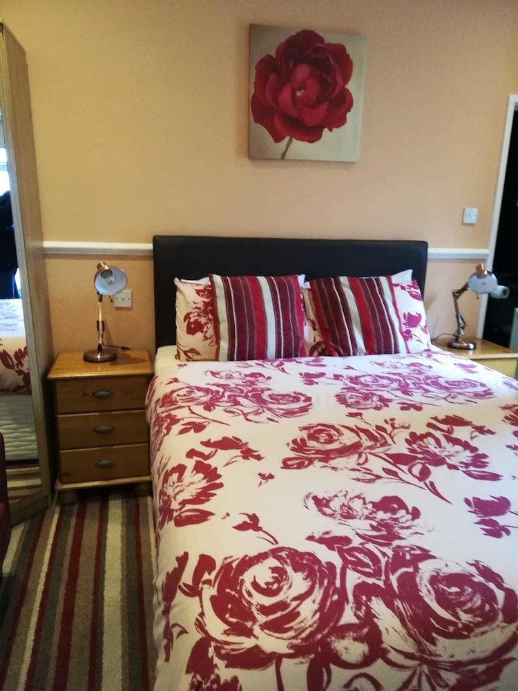 Room 4 (Double) photo 3