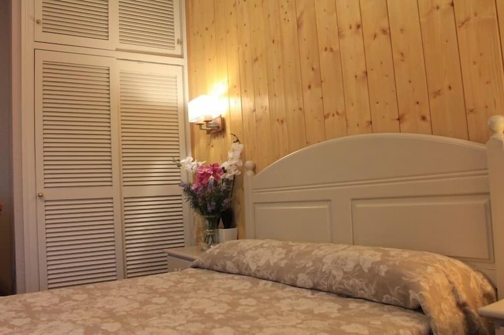 Double or Twin Room photo 2