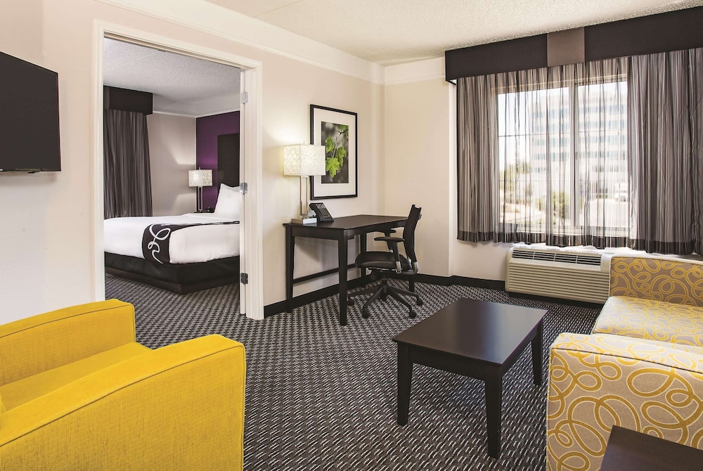 Suite, 1 Bedroom, Non Smoking - Photo 1