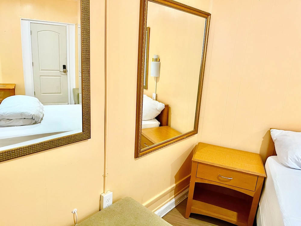 Basic Room, 1 Bedroom photo 2