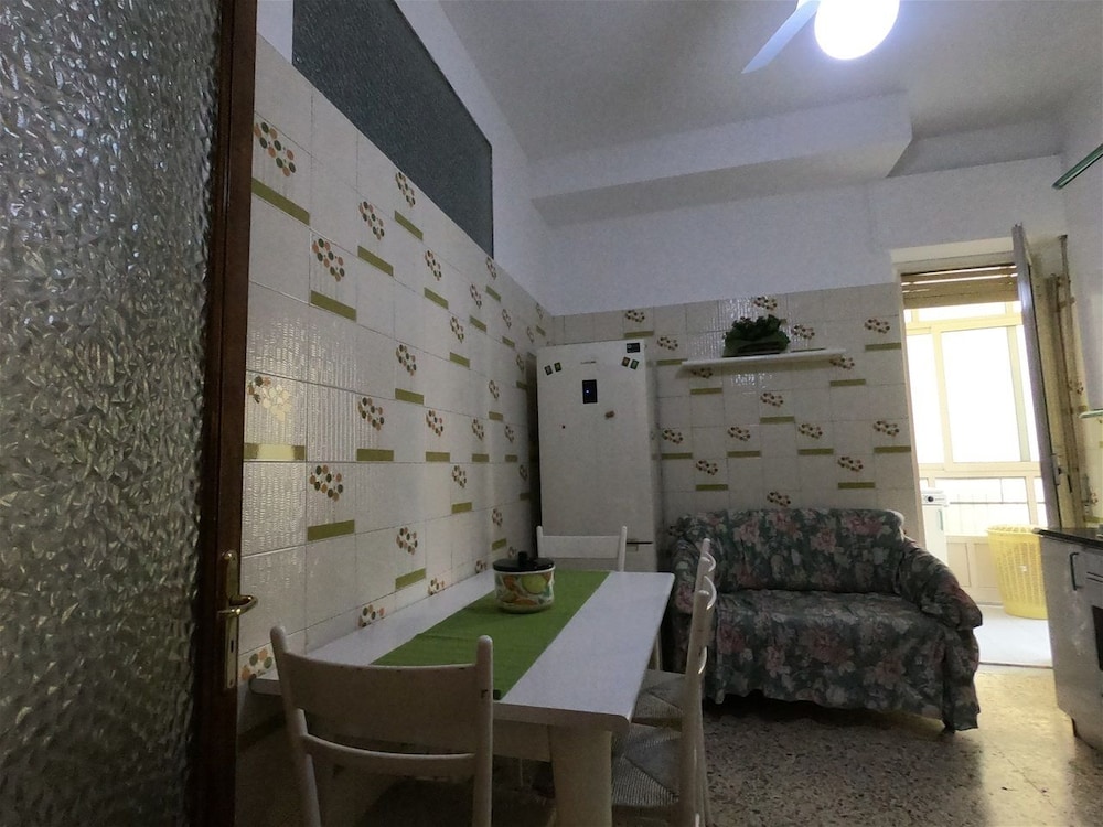 Apartment, 3 Bedrooms photo 2